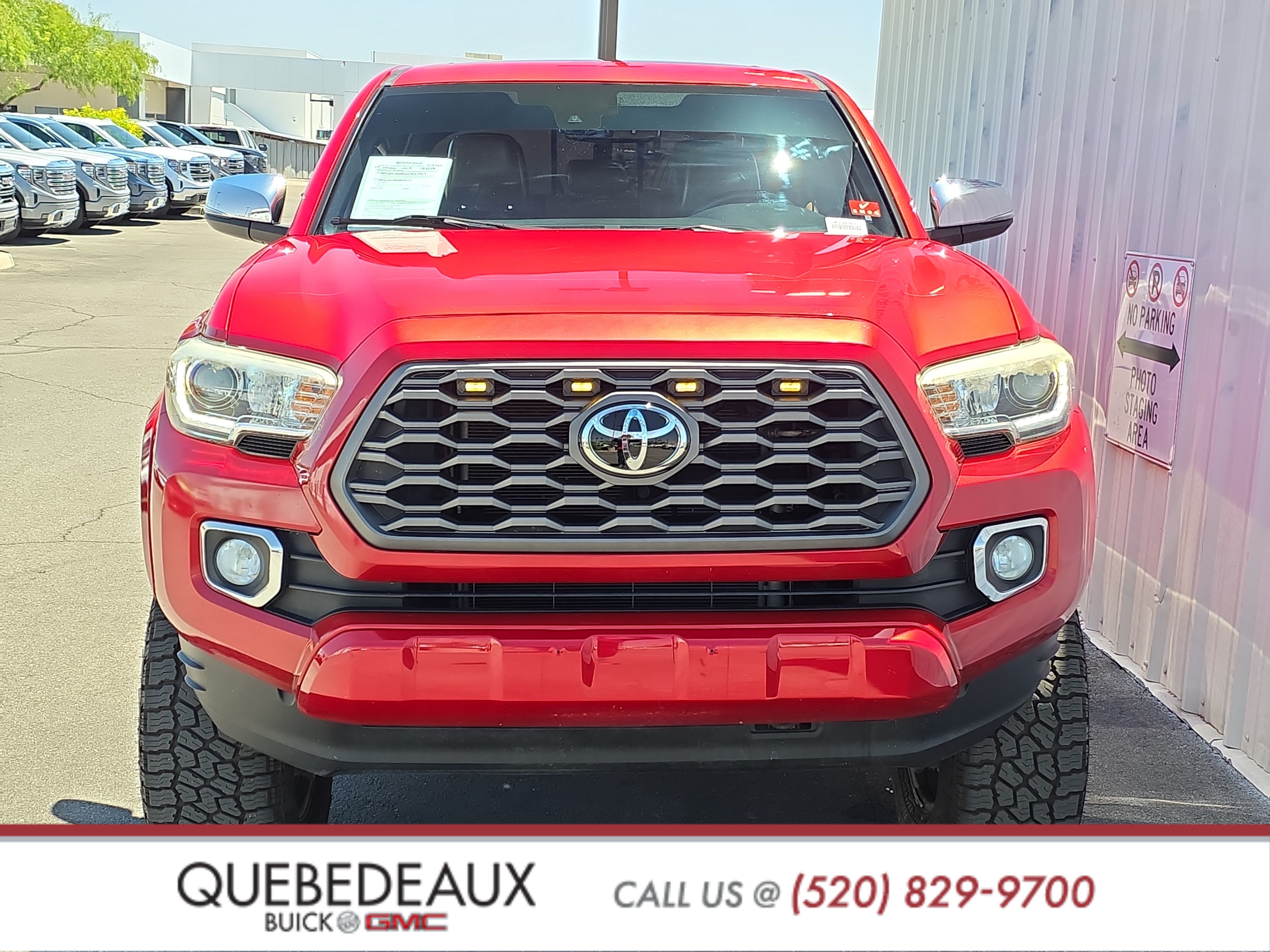 Used 2018 Toyota Tacoma Limited AWD/4WD image 2