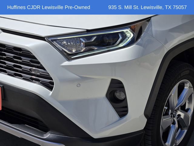 Used 2021 Toyota RAV4 Limited image 9