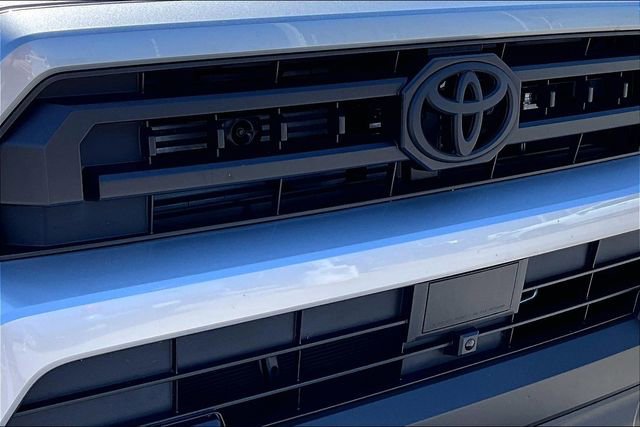 Used 2025 Toyota 4Runner SR5 image 27