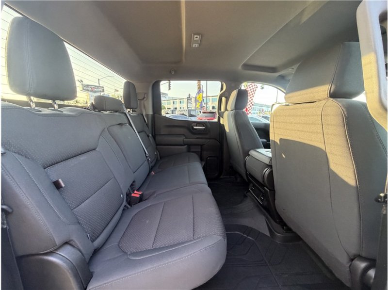 Used 2019 Chevrolet Silverado 1500 Custom w/ Custom Max Trailering Package AWD/4WD image 26