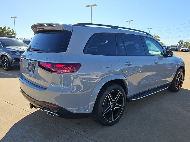 New 2026 Mercedes-Benz GLS 450 4MATIC image 3