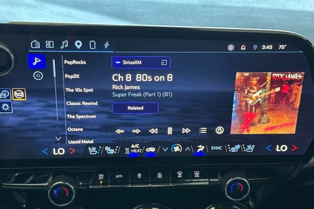 Used 2024 Chevrolet Blazer EV RS AWD/4WD image 18