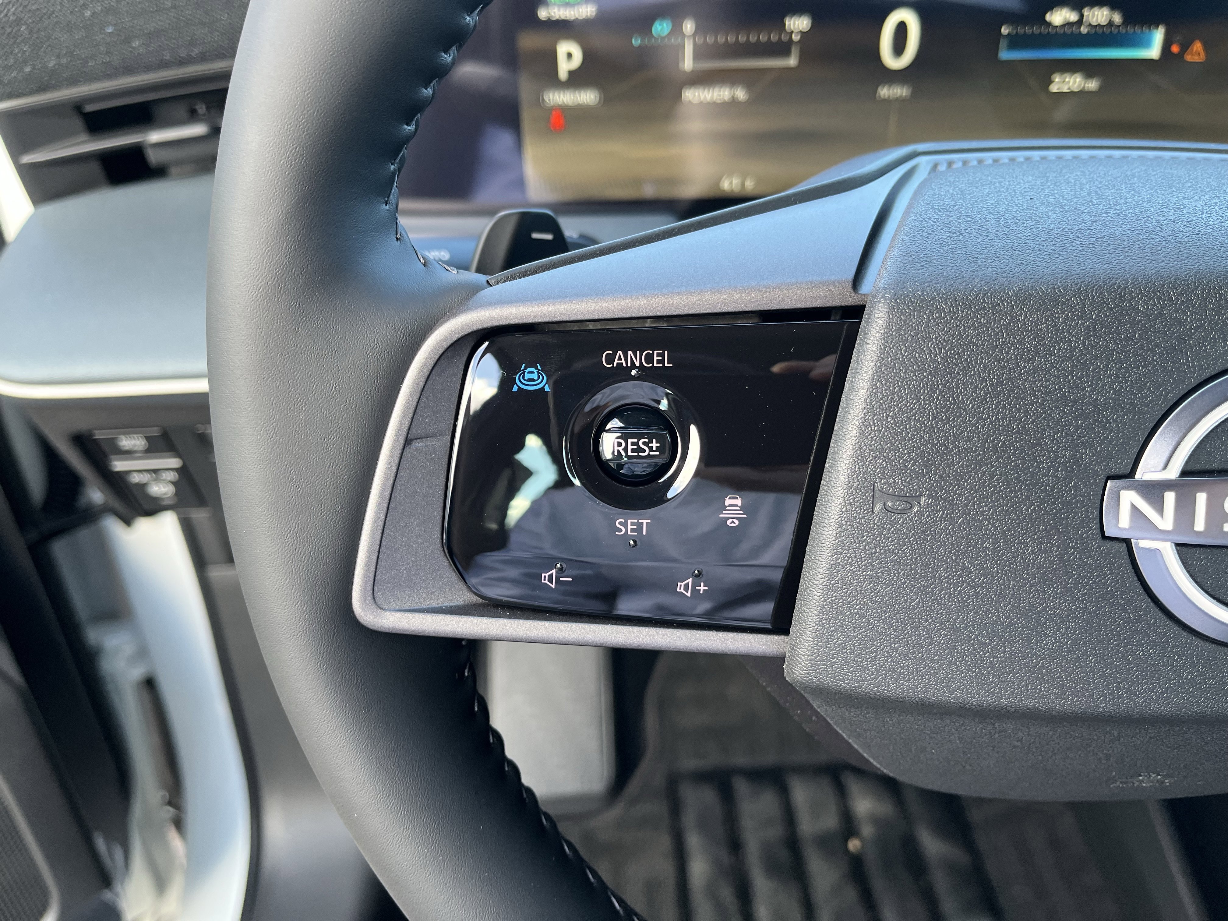 New 2026 Nissan Leaf SV+ w/ Floor Mat Package (SV+) image 14