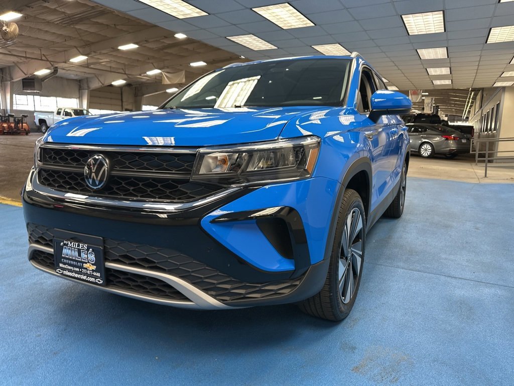 Used 2024 Volkswagen Taos SE image 12