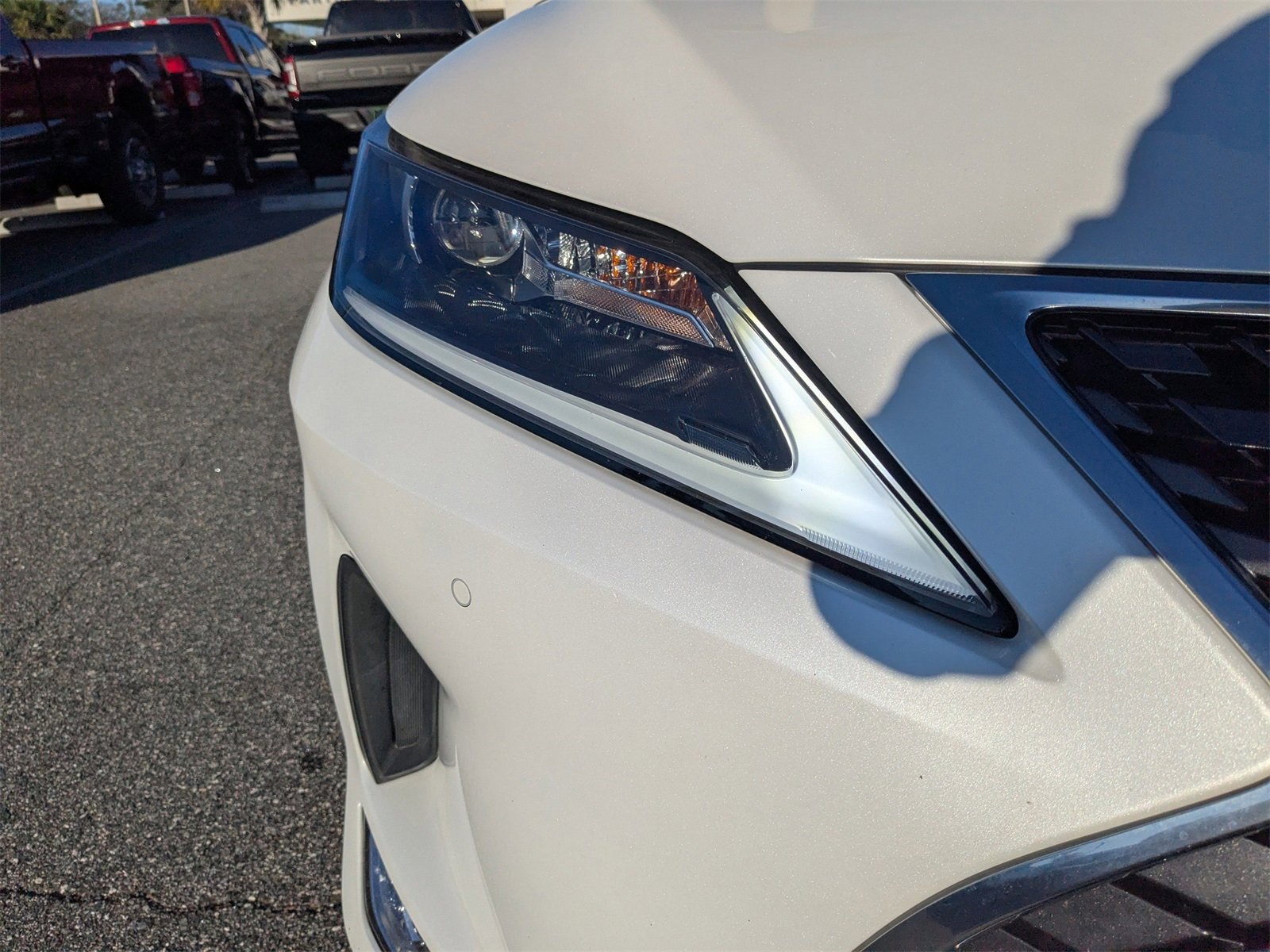 Used 2022 Lexus RX 350L Premium w/ Premium Package image 10