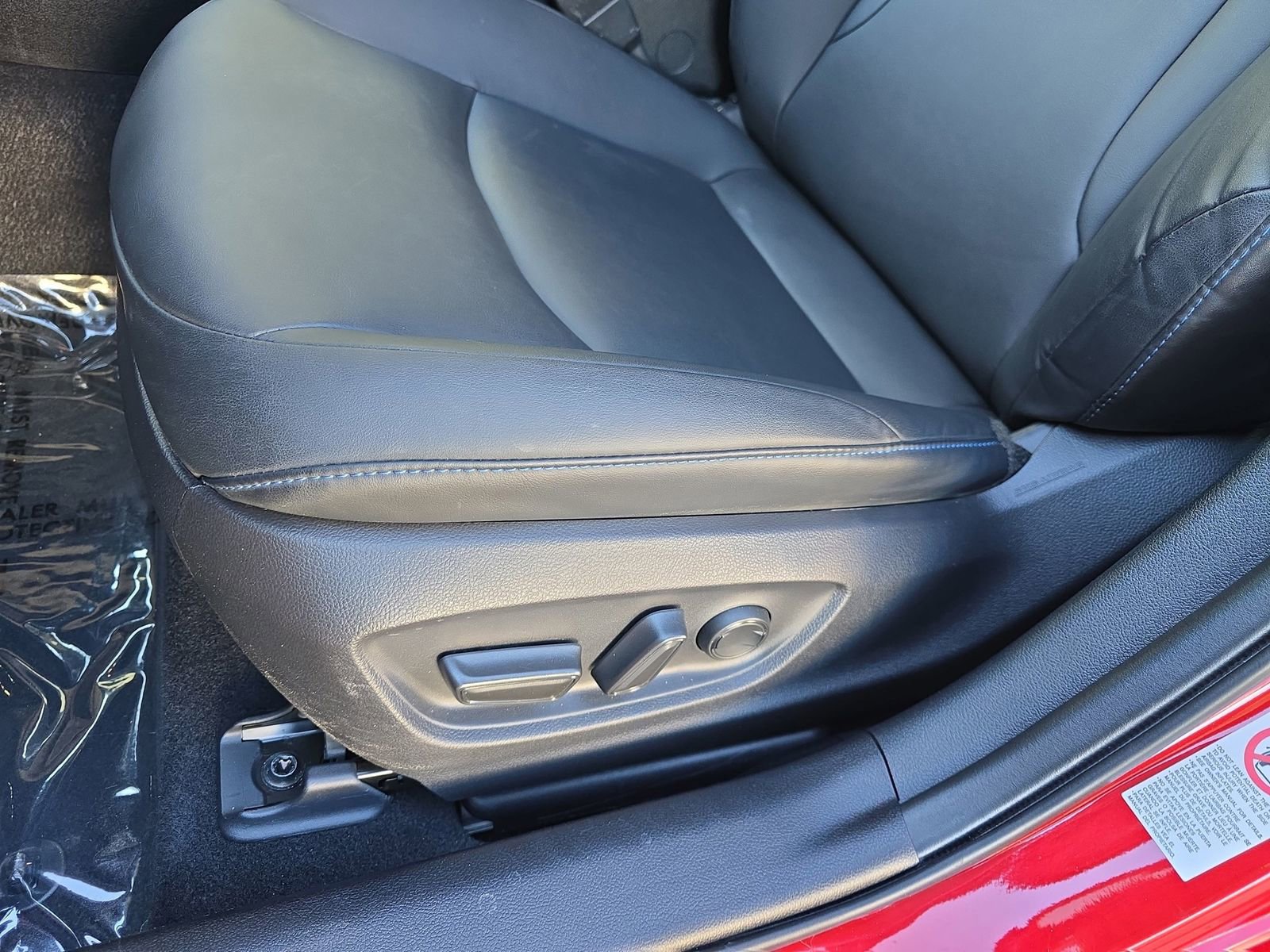 Used 2020 Toyota Prius Limited image 34