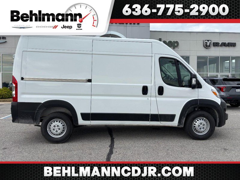 New 2025 RAM ProMaster 2500 w/ Convenience Group