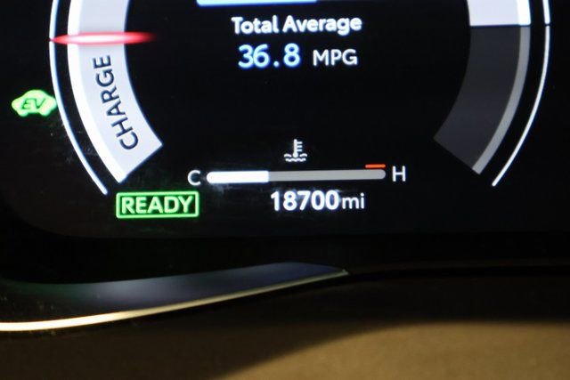 Certified 2024 Toyota Venza Limited AWD/4WD image 15