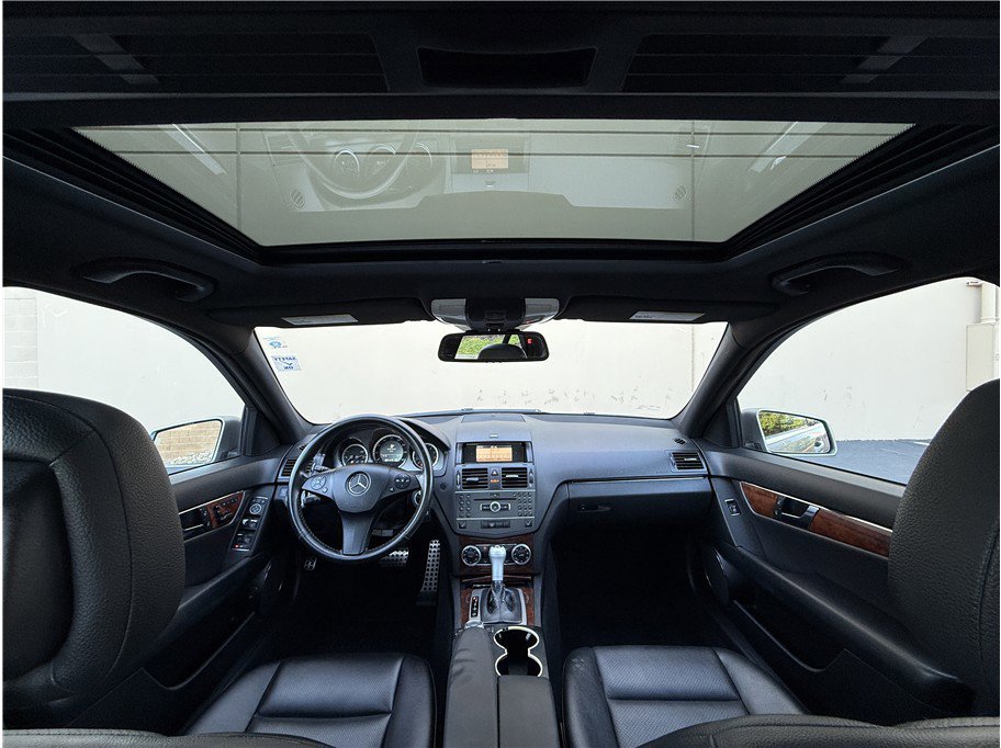 Used 2011 Mercedes-Benz C 300 Sedan image 40