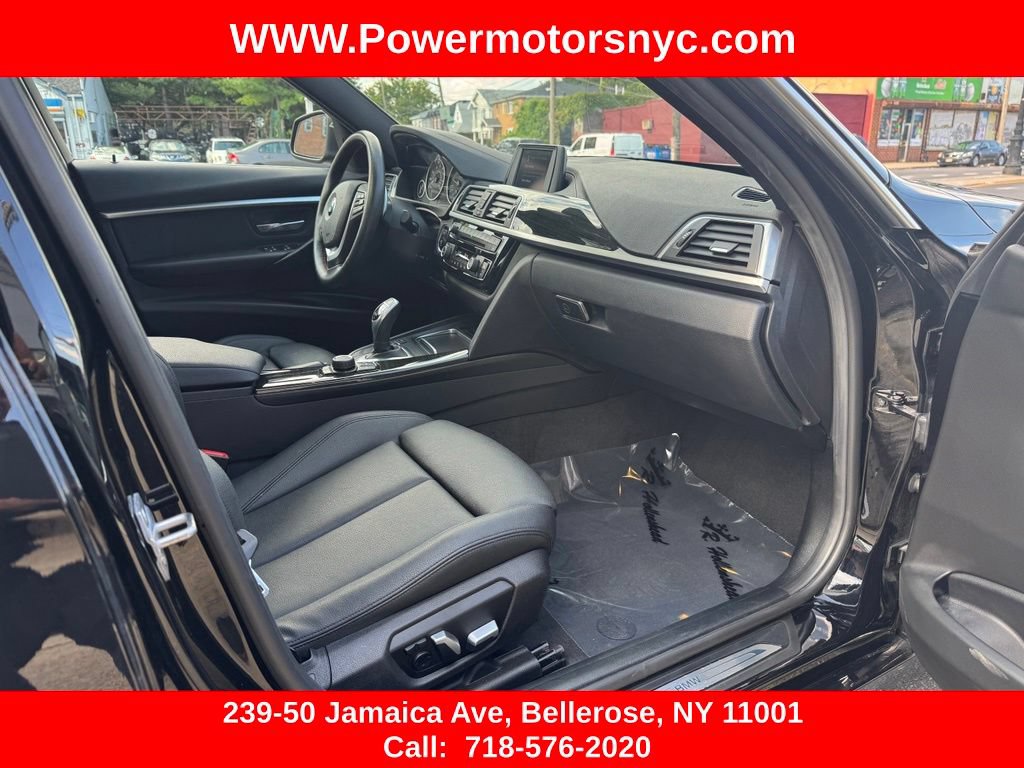 Used 2018 BMW 330i xDrive Sedan w/ Convenience Package AWD/4WD image 26