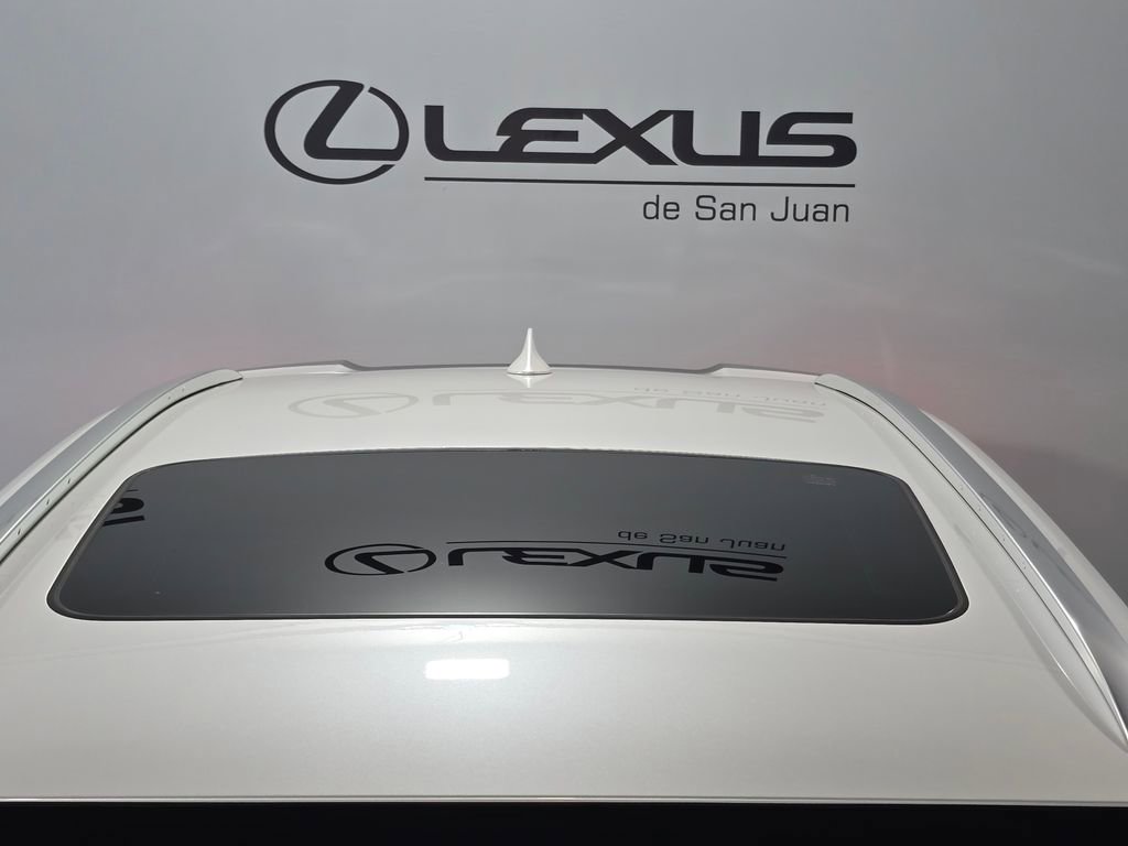 New 2026 Lexus UX 300h FWD image 7