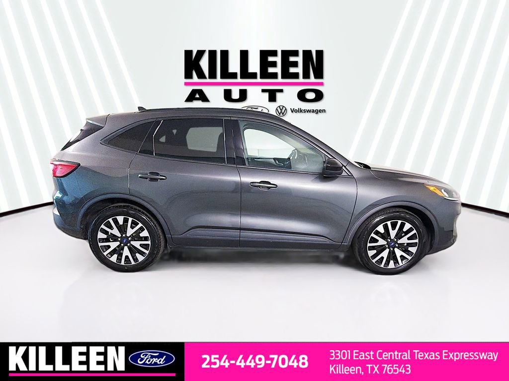 Used 2020 Ford Escape SE Sport image 6