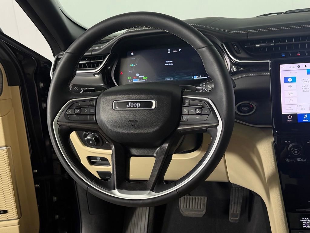 Used 2022 Jeep Grand Cherokee Limited 4xe w/ Luxury Tech Group II image 21