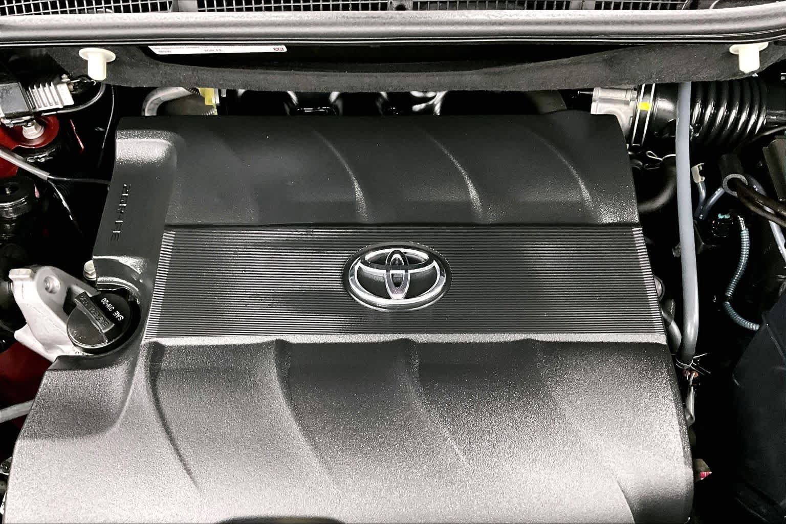 Used 2016 Toyota Sienna SE Premium FWD image 31