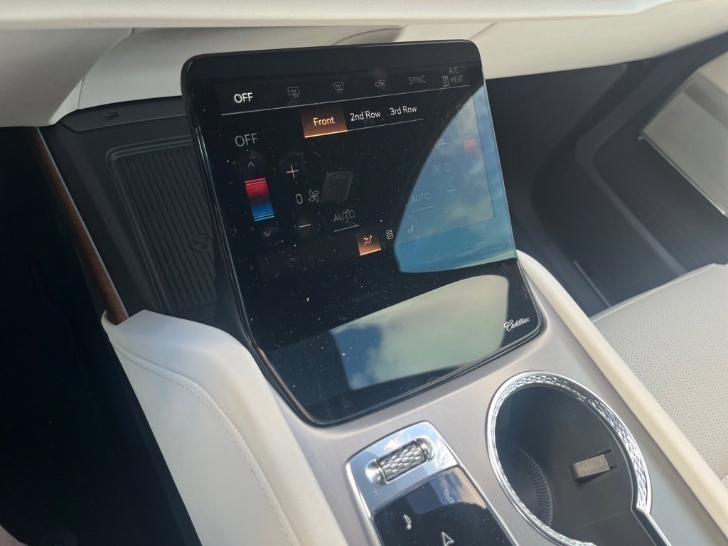New 2026 Cadillac Vistiq Luxury image 19