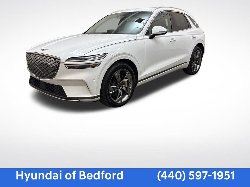 Used 2025 Genesis Electrified GV70 Advanced image 1