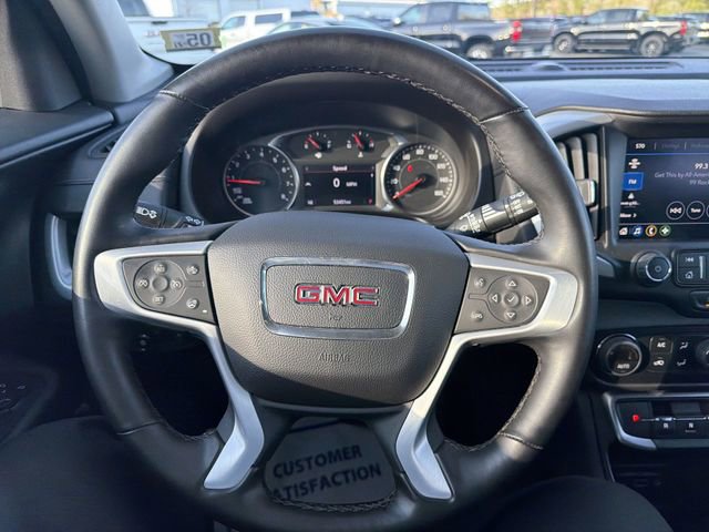Used 2024 GMC Terrain SLT AWD/4WD image 11