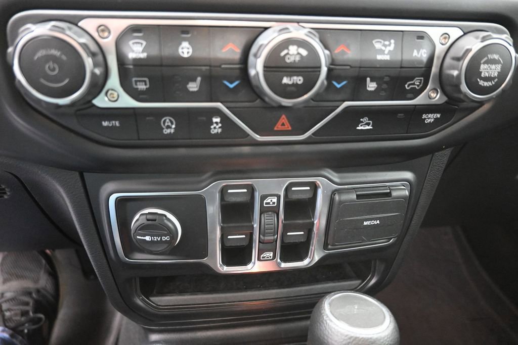 Used 2023 Jeep Gladiator Sport AWD/4WD image 29