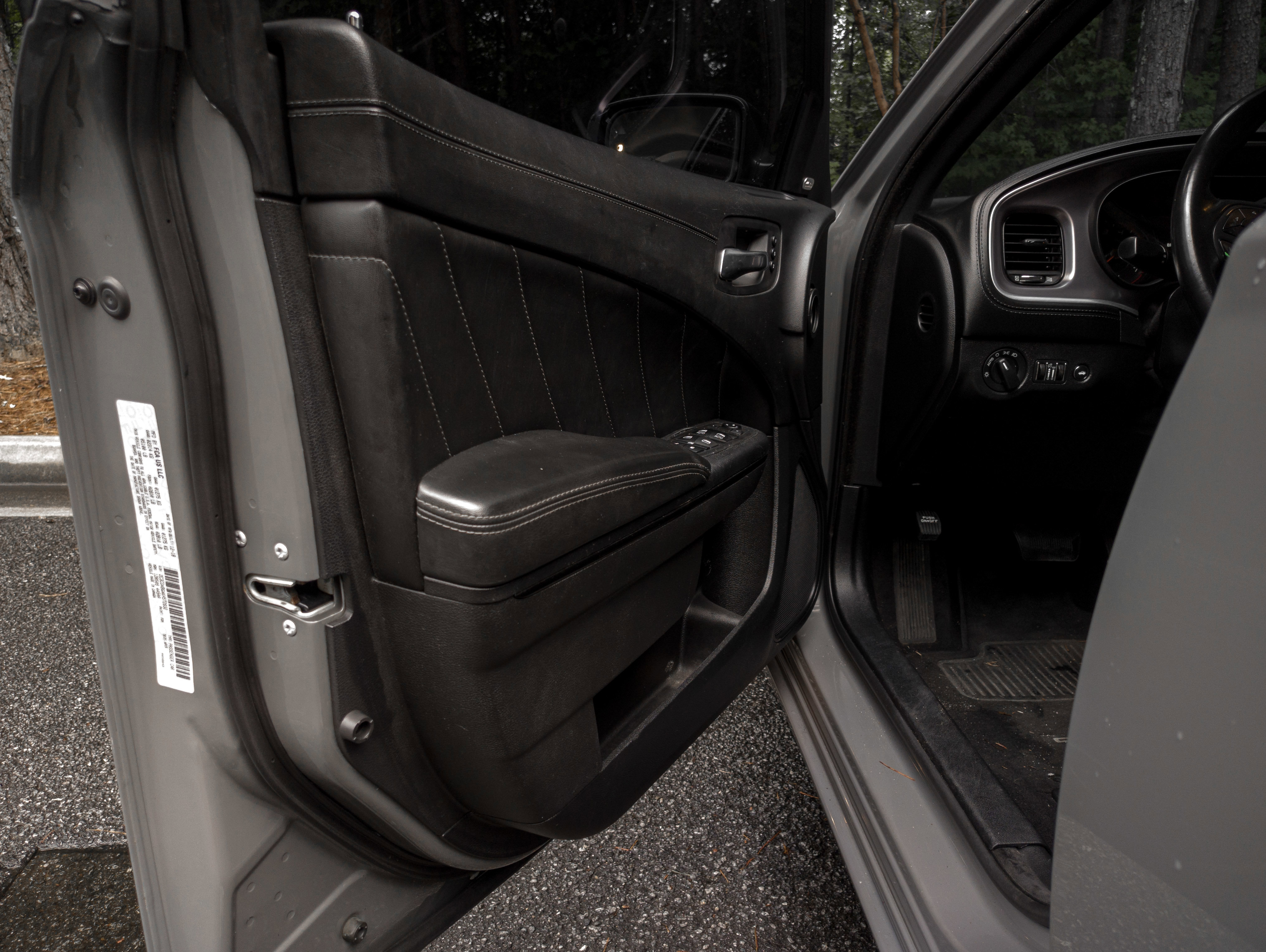 Used 2019 Dodge Charger SXT image 16