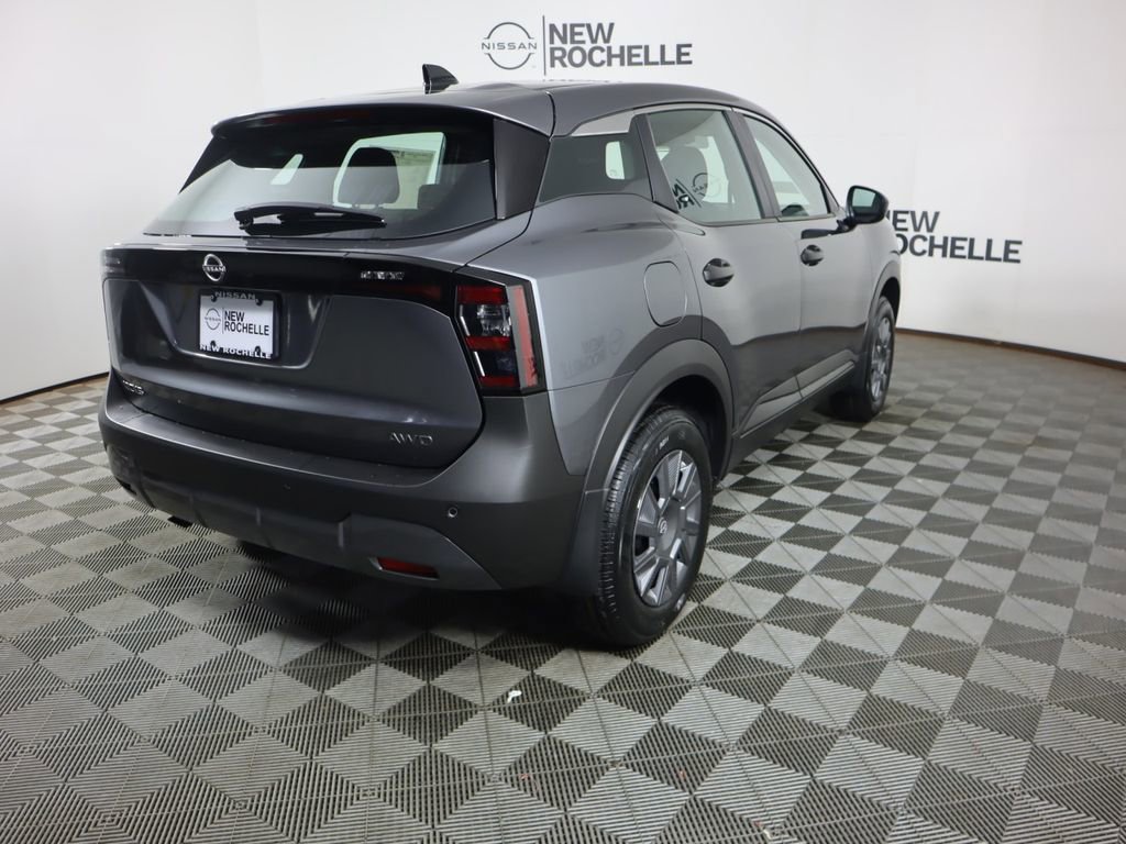 New 2026 Nissan Kicks S image 7