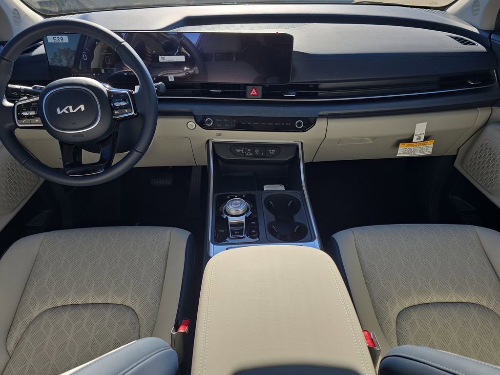 New 2026 Kia Carnival EX FWD image 13