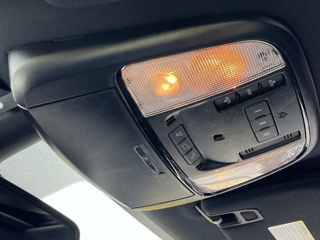 Used 2025 Dodge Durango R/T AWD/4WD image 35
