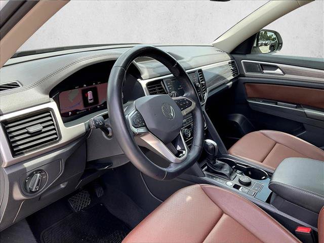 Used 2021 Volkswagen Atlas SEL AWD/4WD image 13