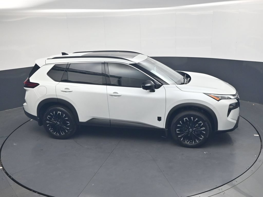 New 2026 Nissan Rogue Dark Armor FWD image 20
