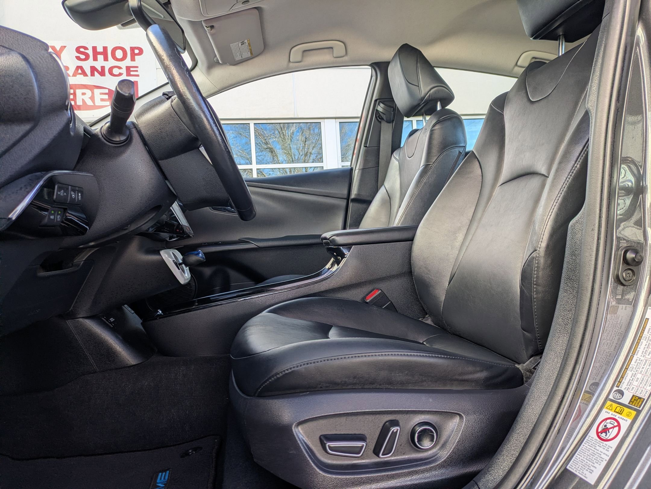 Used 2017 Toyota Prius Prime Plus image 20