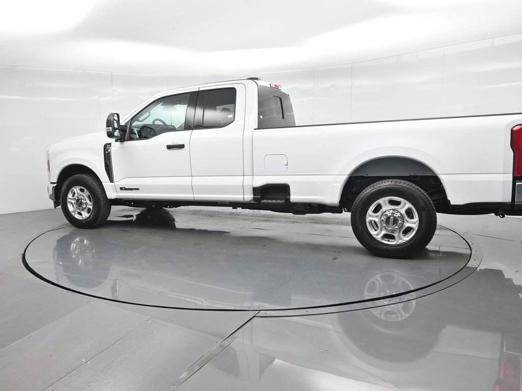 New 2026 Ford F350 XLT image 6