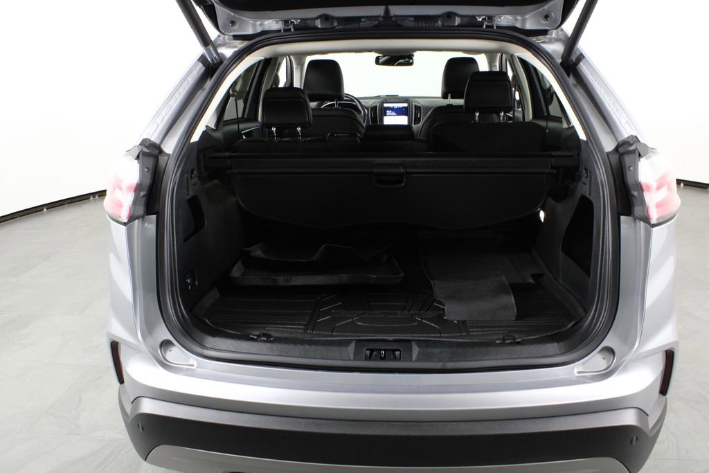 Used 2021 Ford Edge SEL w/ Convenience Package AWD/4WD image 16