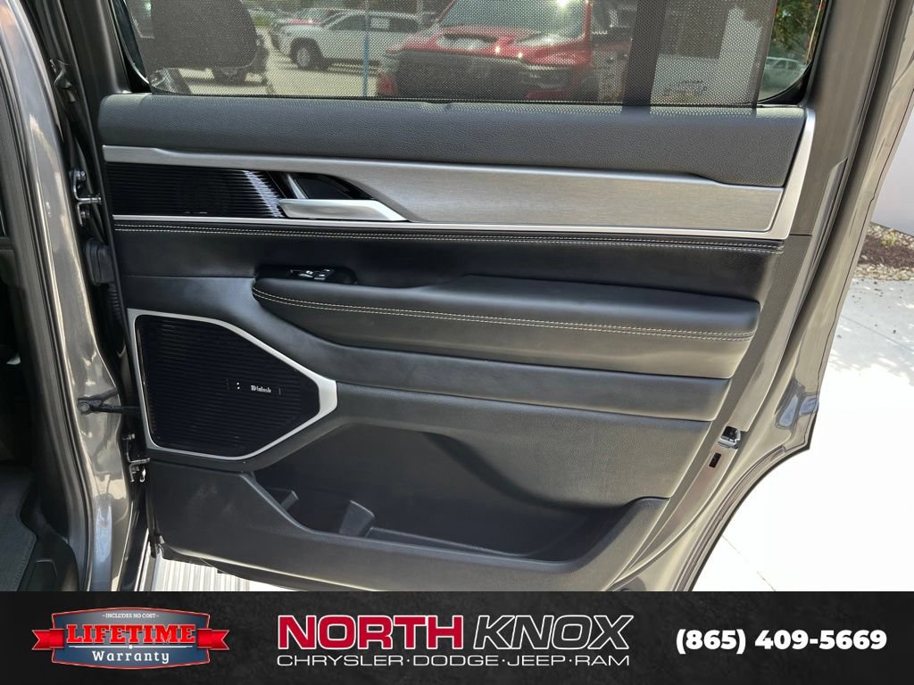 New 2026 Jeep Grand Wagoneer Limited AWD/4WD image 27
