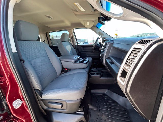 Used 2018 RAM 3500 Tradesman w/ Chrome Appearance Group AWD/4WD image 31