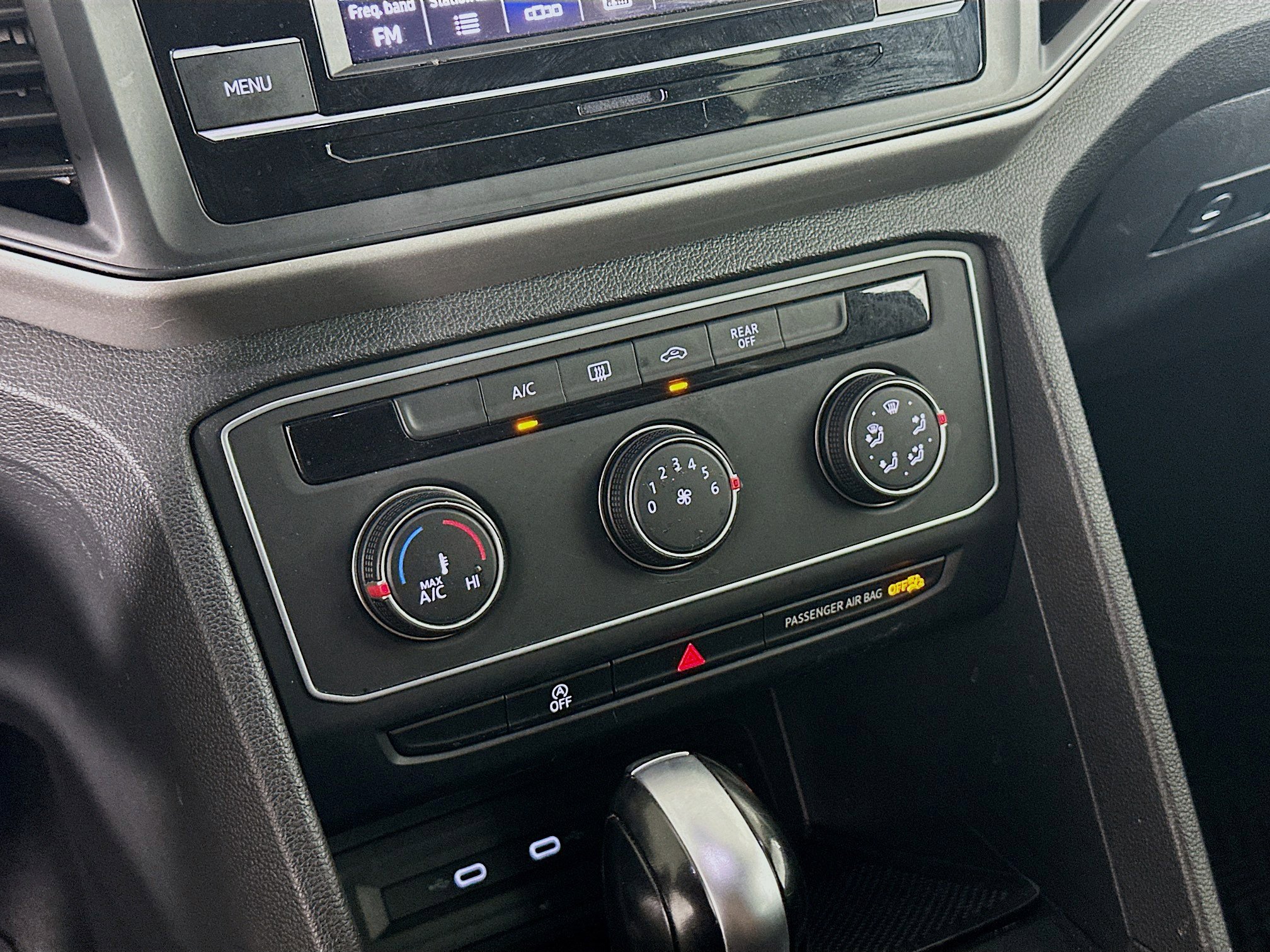 Used 2021 Volkswagen Atlas S image 23