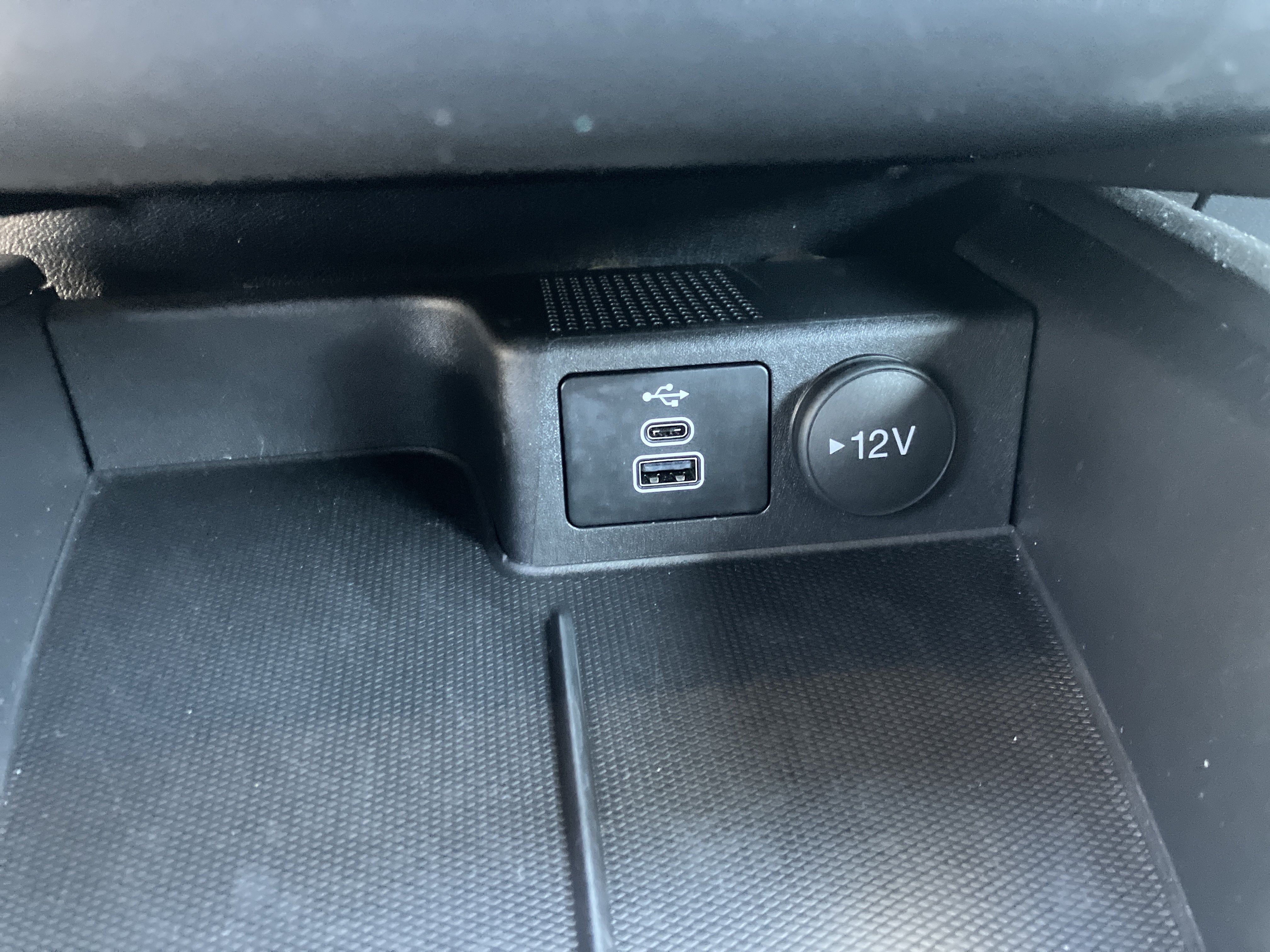 Used 2024 Ford Escape Active AWD/4WD image 30