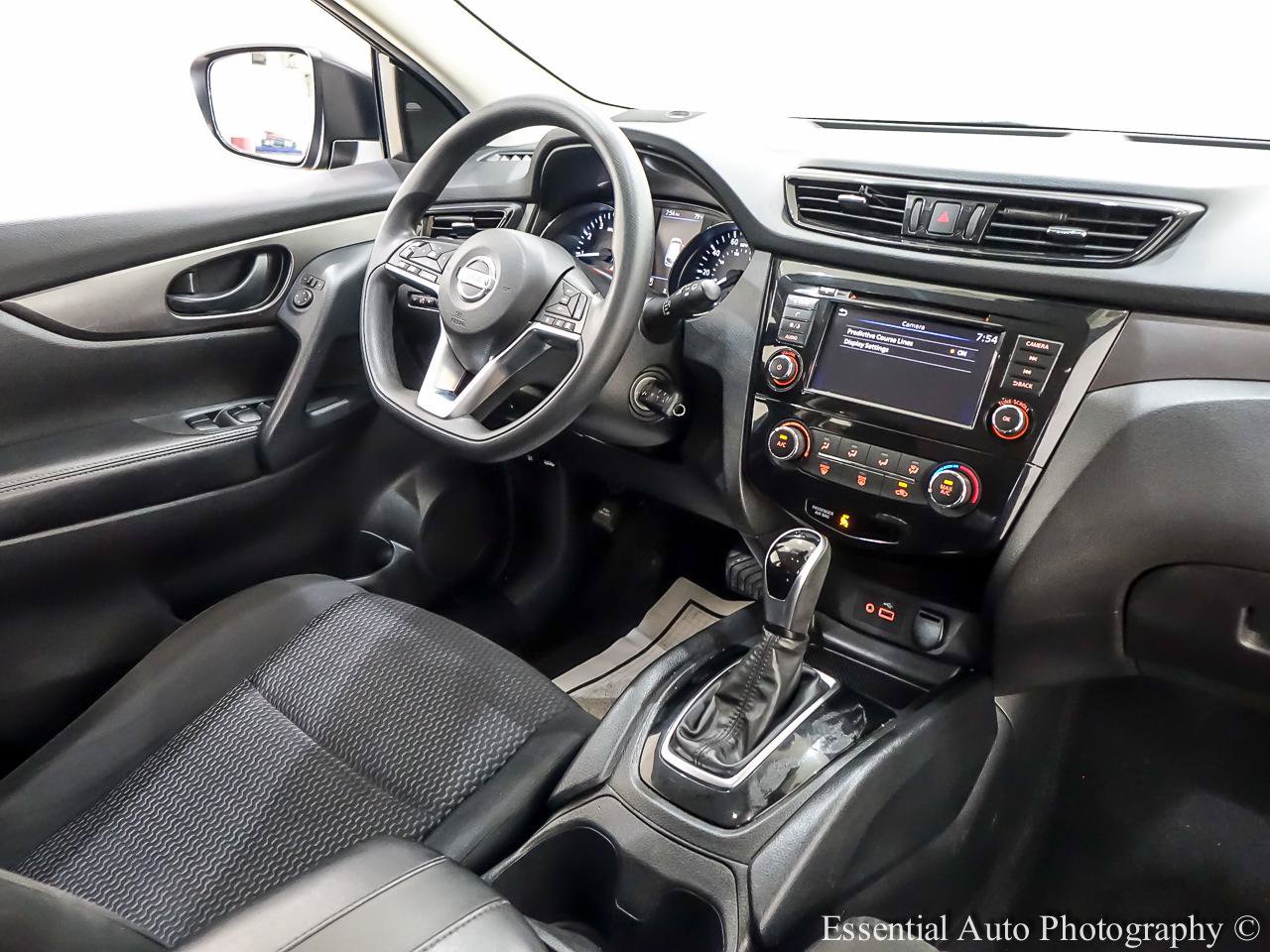 Used 2022 Nissan Rogue Sport S FWD image 30