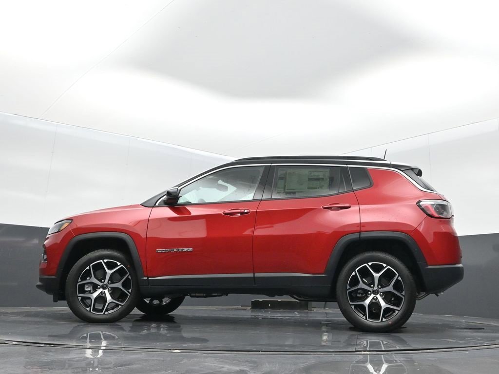 New 2026 Jeep Compass Limited image 30