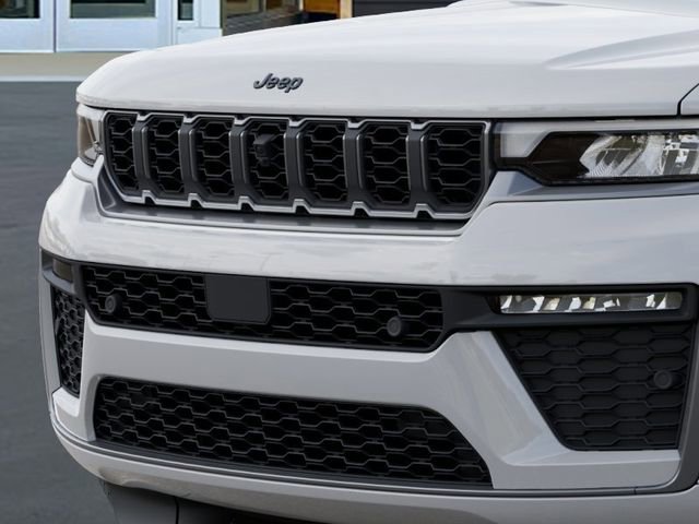 New 2026 Jeep Grand Cherokee L Limited image 11