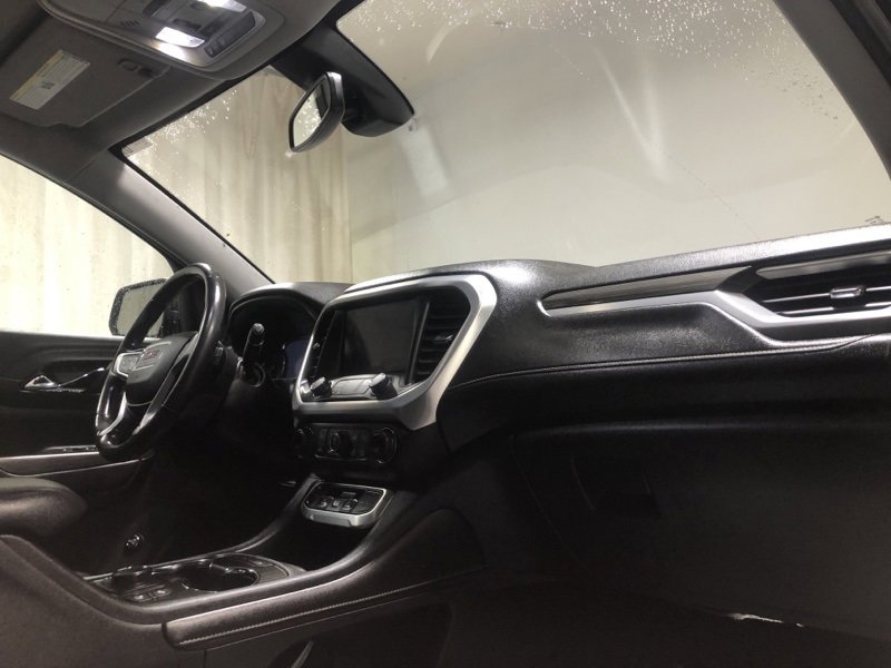 Used 2021 GMC Acadia SLT w/ Elevation Edition image 16