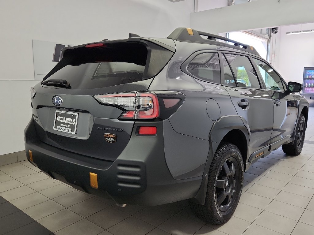 Used 2025 Subaru Outback Wilderness AWD/4WD image 4