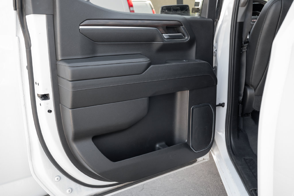 Used 2024 GMC Sierra 1500 SLT AWD/4WD image 39