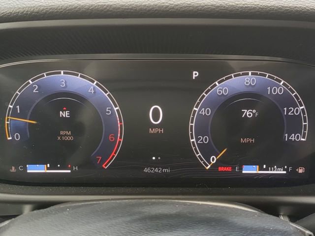 Used 2024 Jeep Wagoneer L 4WD image 36