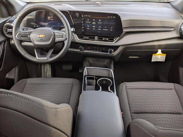 New 2025 Chevrolet Equinox LT w/ Safety and Technology Package image 13