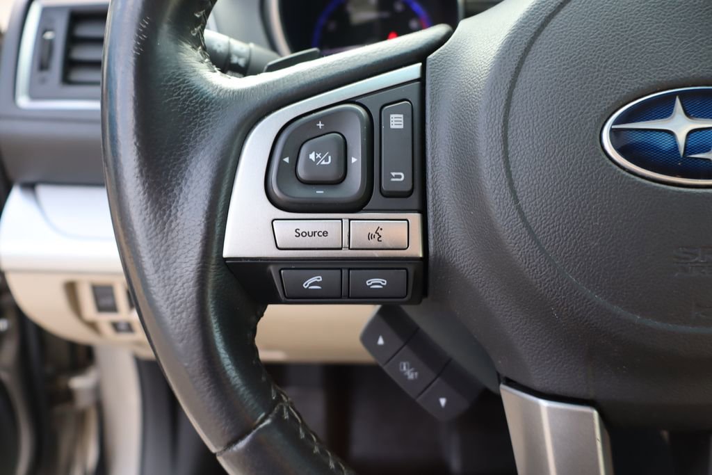 Used 2017 Subaru Outback 2.5i Premium AWD/4WD image 13