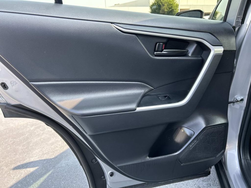 Used 2024 Toyota RAV4 LE FWD image 12