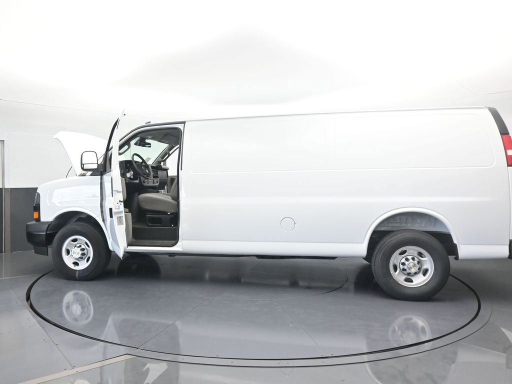 New 2025 Chevrolet Express 3500 Extended w/ Driver Convenience Package RWD image 64