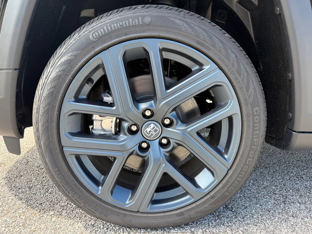 New 2026 Jeep Compass Latitude AWD/4WD image 23