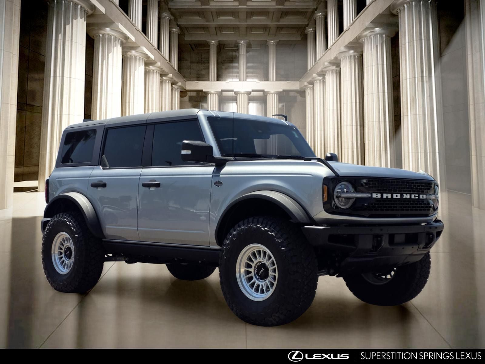 Used 2023 Ford Bronco Wildtrak AWD/4WD image 2