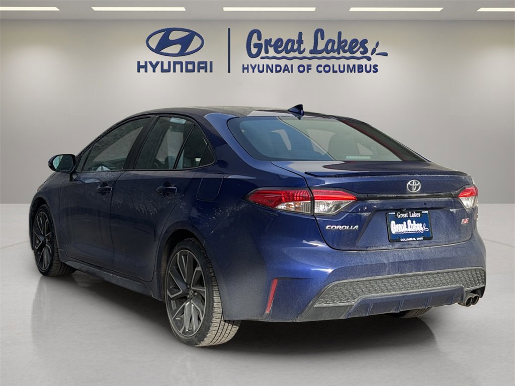 Used 2022 Toyota Corolla SE image 3