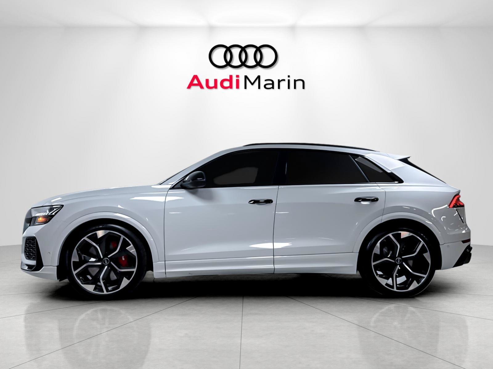 Certified 2024 Audi RS Q8 AWD/4WD image 2